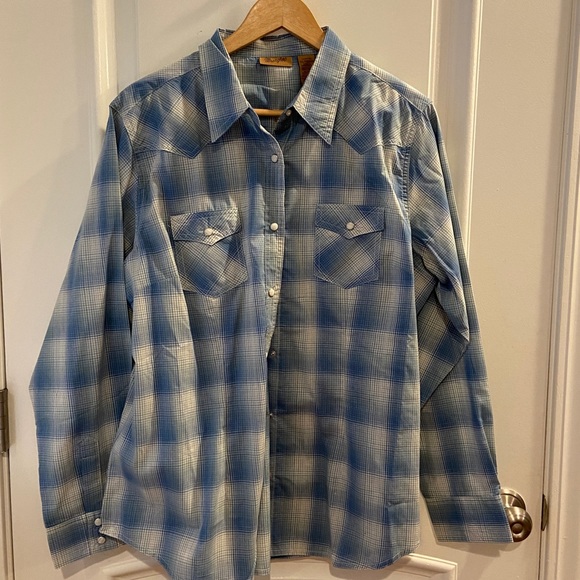 NWT Wrangler Blue/White Women's Long Sleeve Western Shirt, XXL - Picture 1 of 9